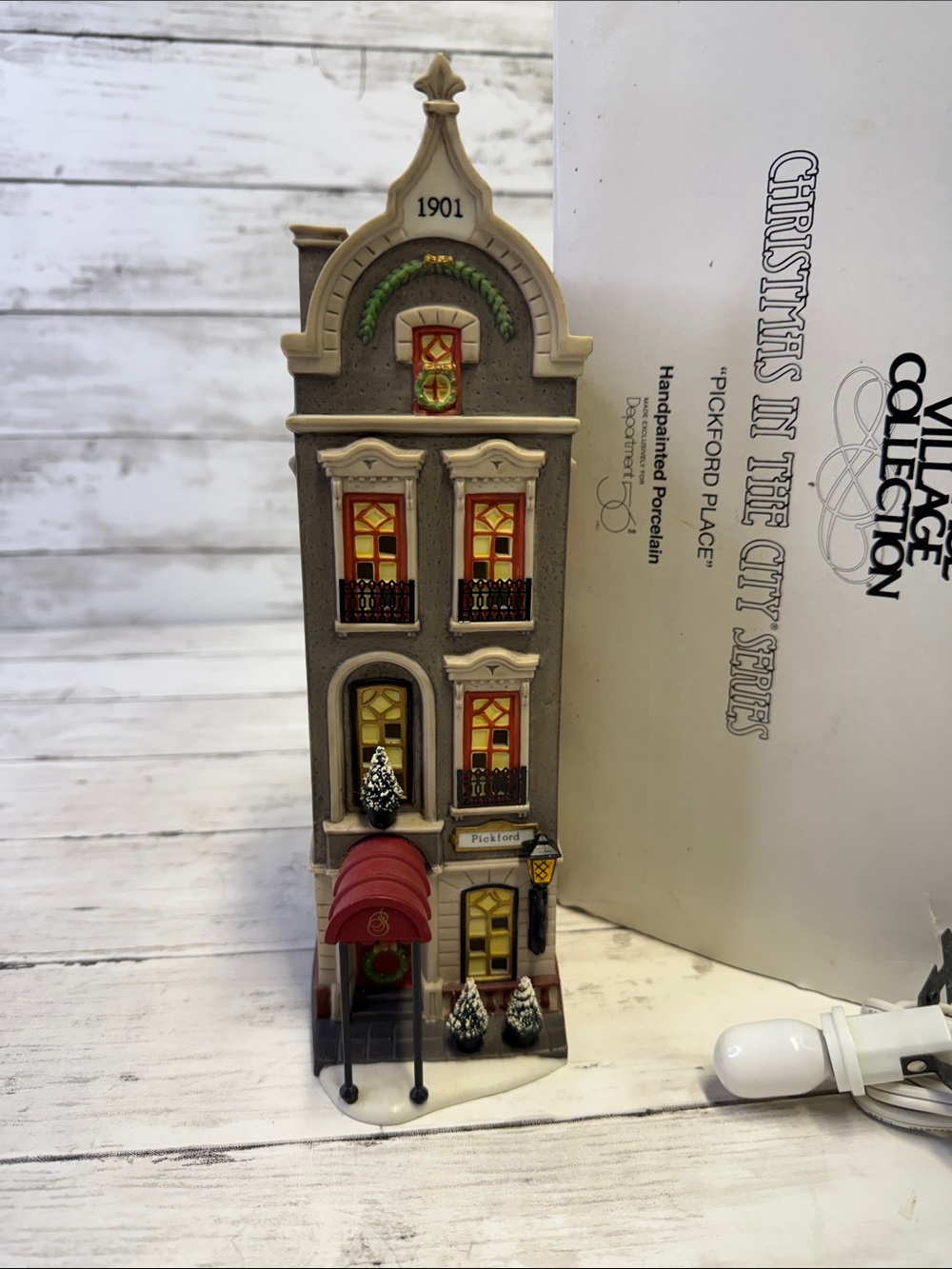Dept 56 Christmas in the City Pickford Place House Hand Painted with light
